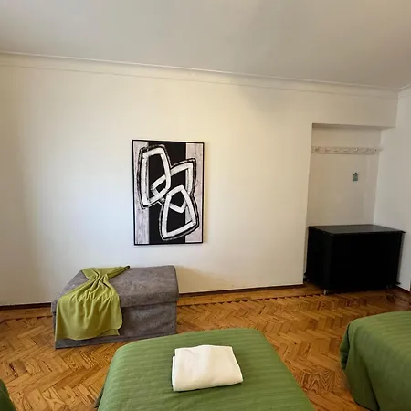 Apartment Apolonia 3 Frontal River View *