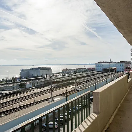 Apolonia 3 Frontal River View Διαμέρισμα