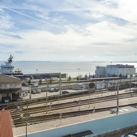 Apolonia 3 Frontal River View Lägenhet Lisboa