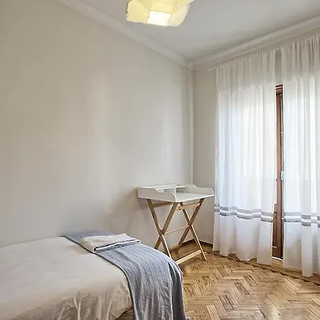 Apolonia 3 Frontal River View Lisbona