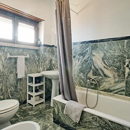 Apolonia 3 Frontal River View * Lisbona